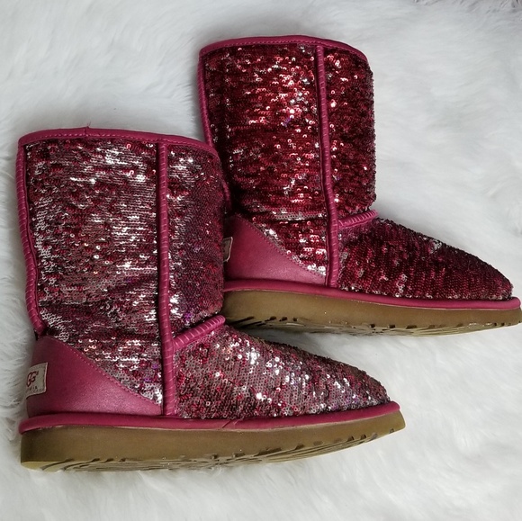 UGG Shoes - 💎RARE Authentic Ugg Australia Classic Short Bling